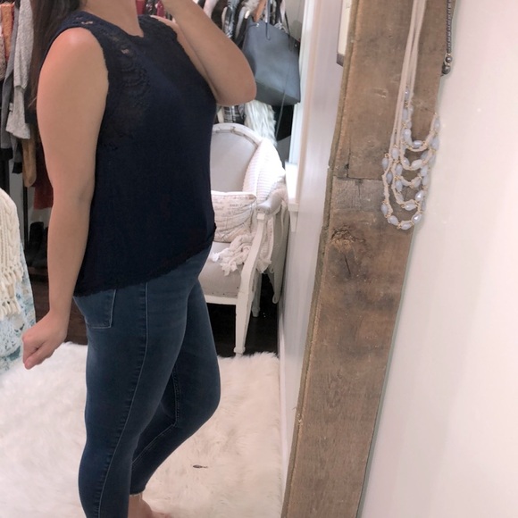 CRESCENT by Stitchfix size medium navy blue top - Picture 1 of 5